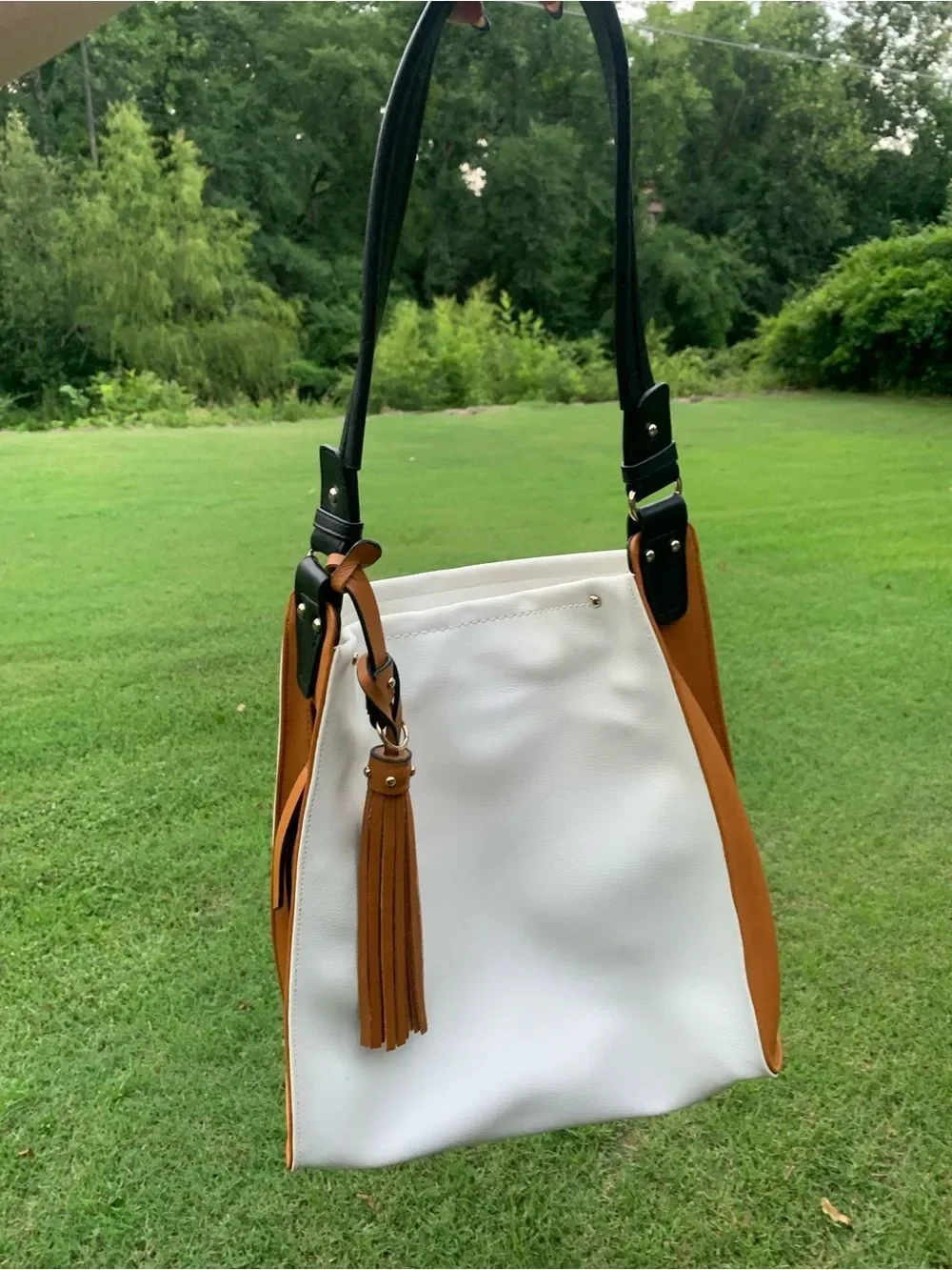 Sondra Roberts White and Tan Tote Bag with Tassel